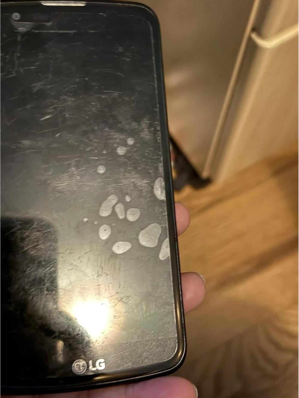 LG L62VL 8GB Black Android Smartphone – ( Parts Only ) It Comes On ,it Comes On